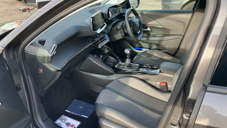 Peugeot 208 1.2 PureTech 100 Allure Premium 5dr Petrol Hatchback